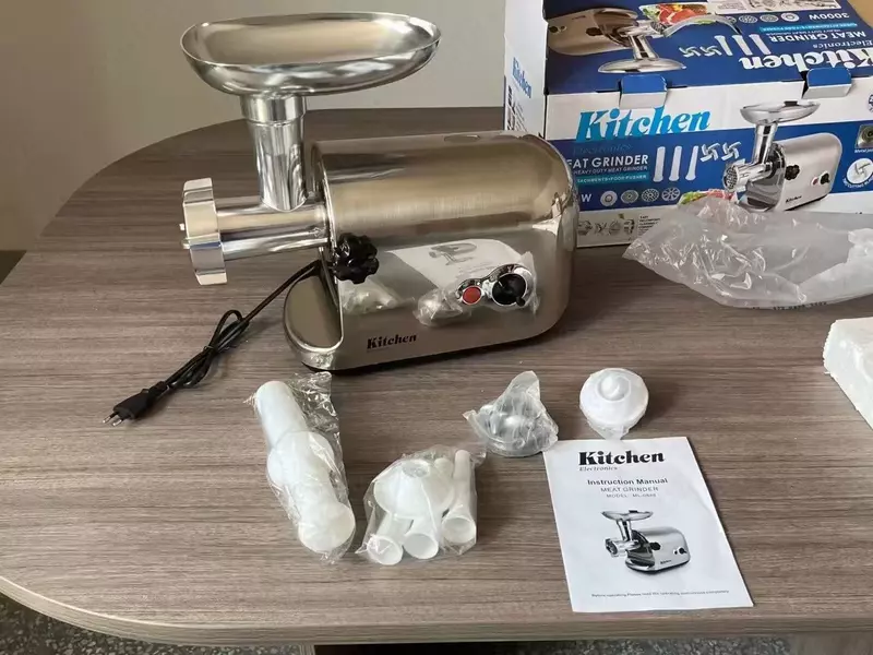 Электрическая мясорубка "KITCHEN" ML-0888, 3000W (Золотистый)