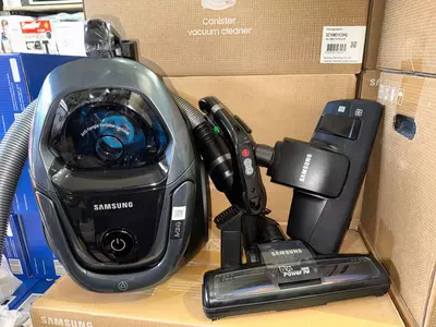 Пылесос Samsung, SC18M31B5HG