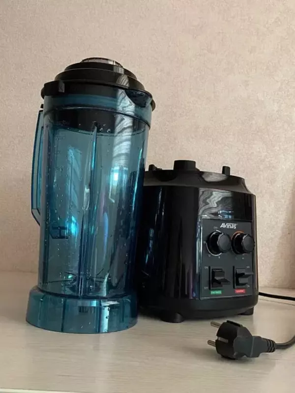 Стационарный блендер "Gipfel" 5116, 2000Вт, 2 скорости, 1 насадка (Германия) Черный