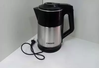 Tefal "BOSCH" BS7998 Elektr choynak, 2000 Vt, 2,5 l (Germaniya), metall/qora