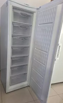 7 448 900 сум / шт. UED 7266 DTK UPRIGHT FREEZER Шкаф морозильный