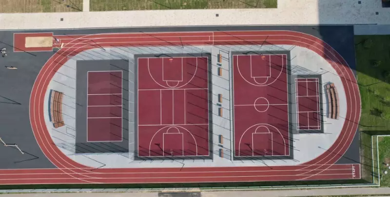  МАСТЕРФАЙБР СПОРТ Резиновое бесшовное напольное покрытие для спортивных площадок - 