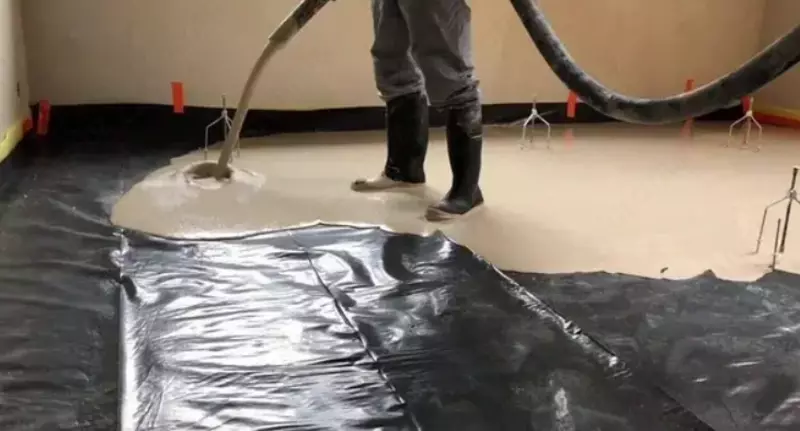 4 389 so'mdan Foliarex Izolacja (черная изоляционная пленка под стяжки)