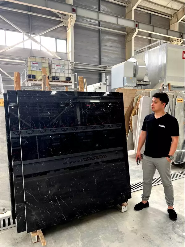 Мрамор «Фориж» 3см - 897 242.3 сум