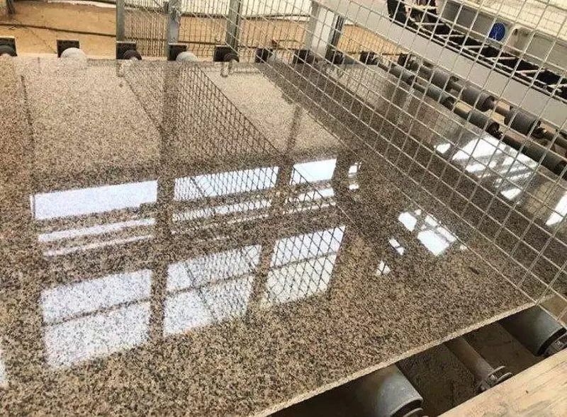 Гранит Слэб «PASHOT brown» 4 см