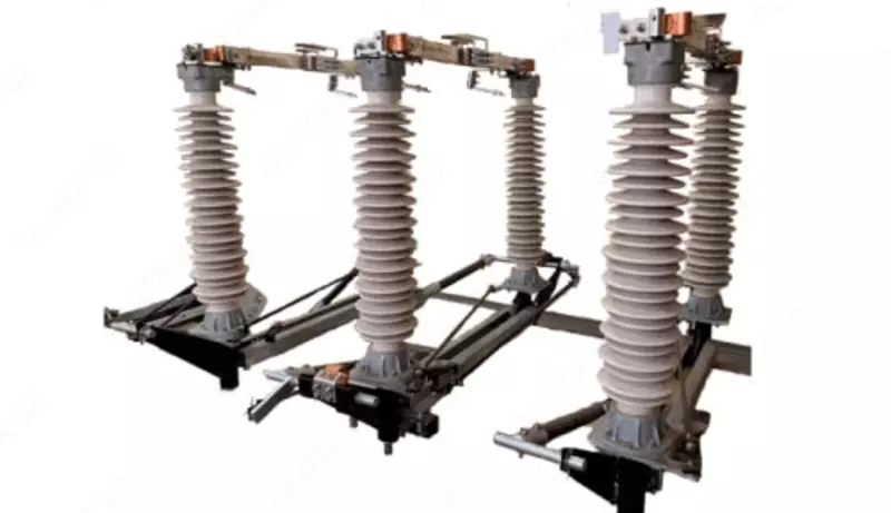 Разъединитель типа РДЗ1-110/1000 3П с 1 з.н.