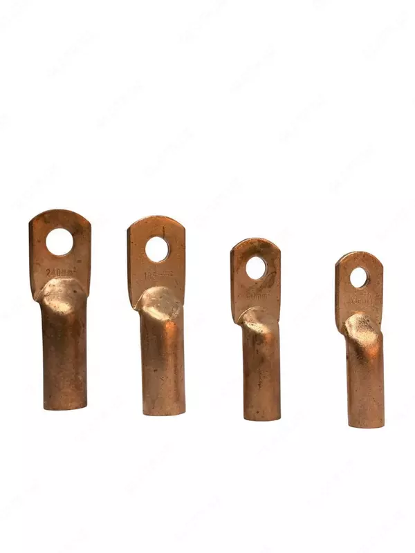 Mis uchlari - 20 000 so'm