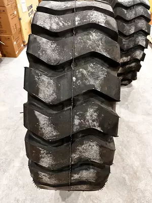 Шины для фронтальных погрузчиков