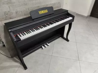 Цифровое пианино .Электронное пианино. Фортепиано Yamaha (черный)