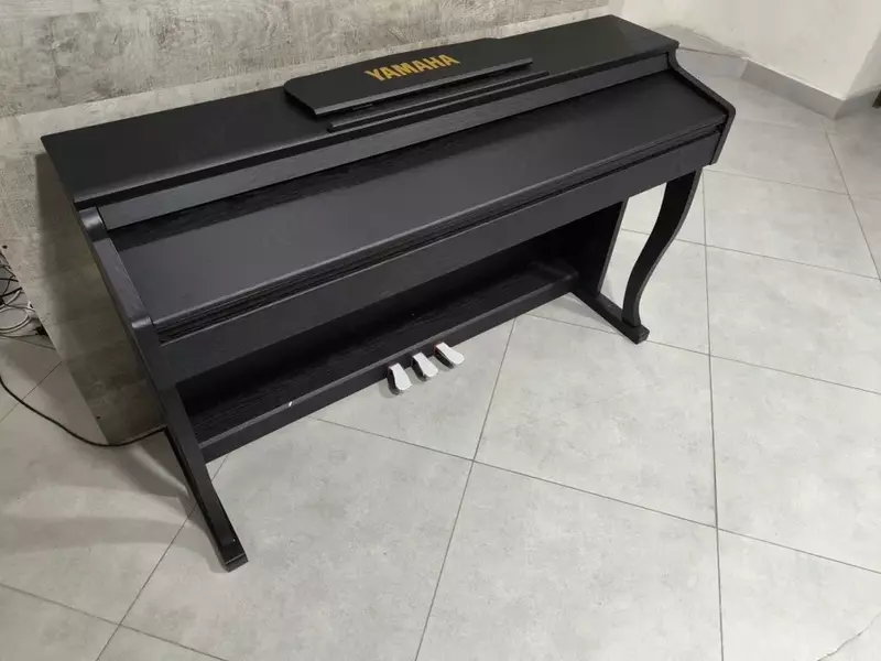 Raqamli pianino. Elektron pianino. Fortepiano Yamaha (qora) - 6 000 000 so'm