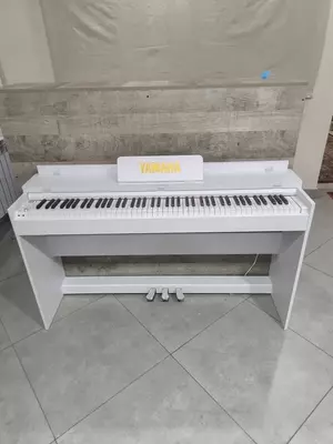 6 300 000 so'm / dona Raqamli pianino. Elektron pianino. Fortepiano Yamaha (oq)