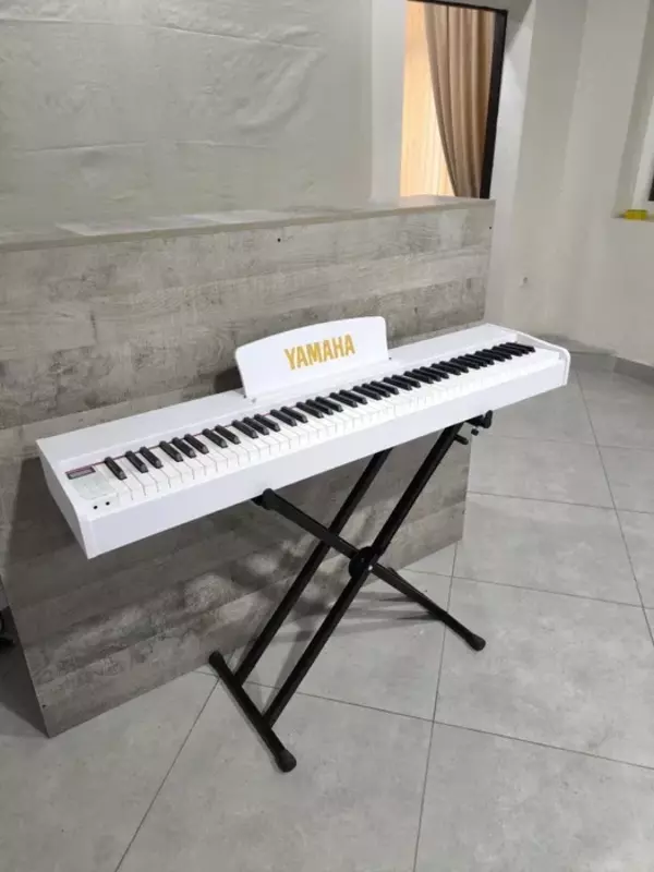 Цифровое пианино .Электронное пианино . Фортепиано Yamaha (белый) - 5 000 000 сум