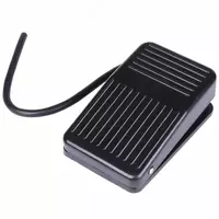 Кнопка-педаль (металл) UPOWER FS  черная  1С (НО+НЗ)  220 2(10)А