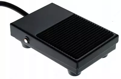   Кнопка-педаль (металл) UPOWER FS  черная  1С (НО+НЗ)  220 2(10)А