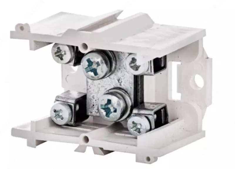   Tarqatish bloki (otish joyi) UPOWER RBP  plastmassa  1P  95 mm2