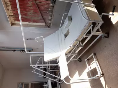 Кровать медицинская для дома с турником