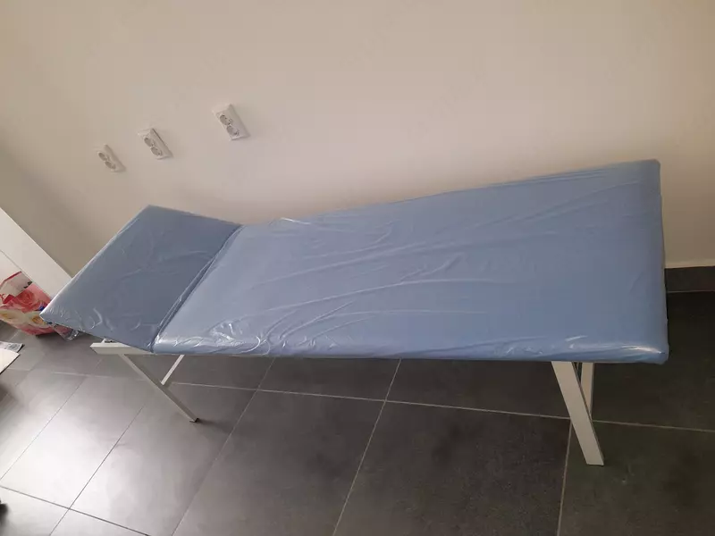 Tibbiyot kushetkasi - {0} so'mdan