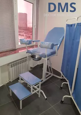 Akusher va Ginekologlar kreslosi