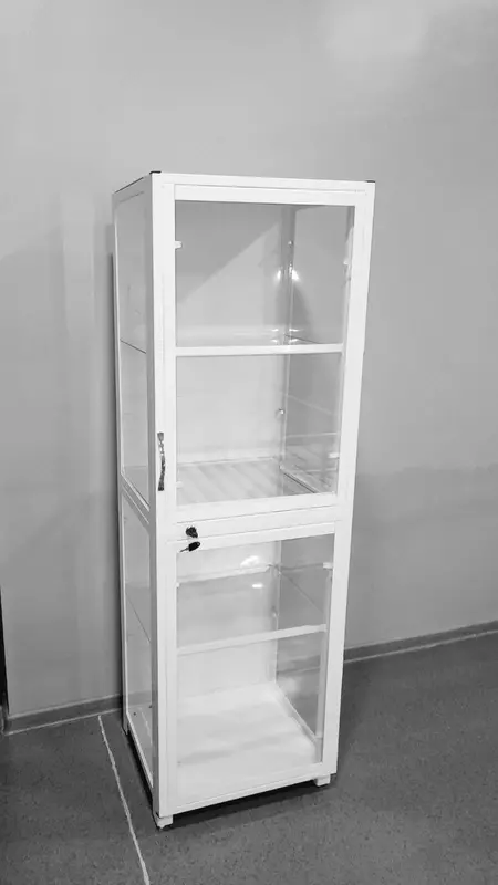 Шкаф медицинский DMS