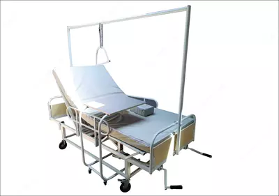 Turnikli uy uchun ko‘p funksiyali tibbiy karavot