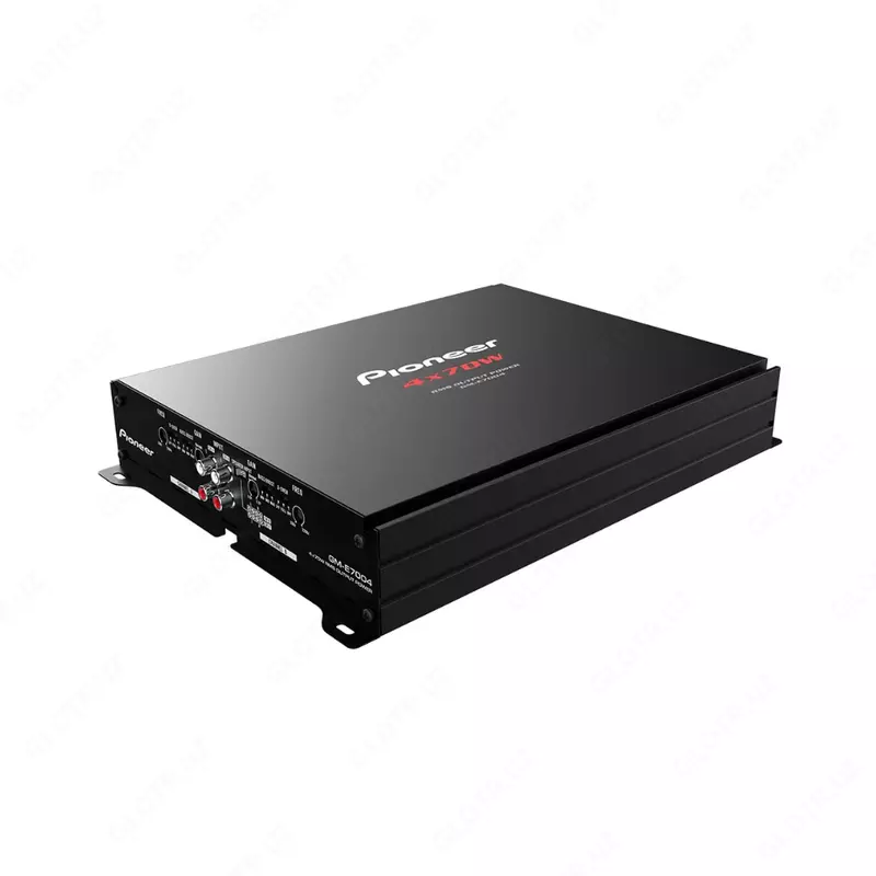 Усилитель звука Pioneer GM-E7004.