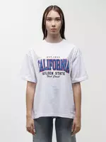 Ayollar uchun futbolka