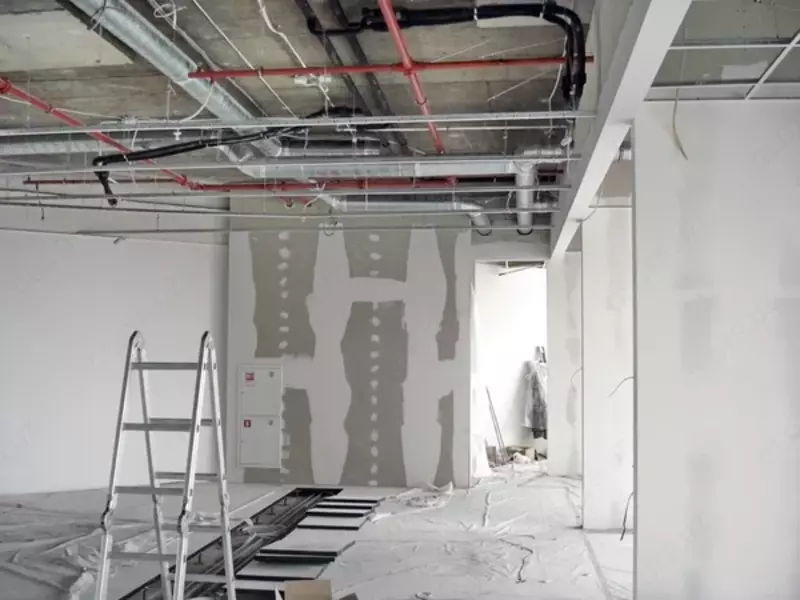 Devor va jabhalarni mexanizatsiyalashgan gipslash Chakana savdo