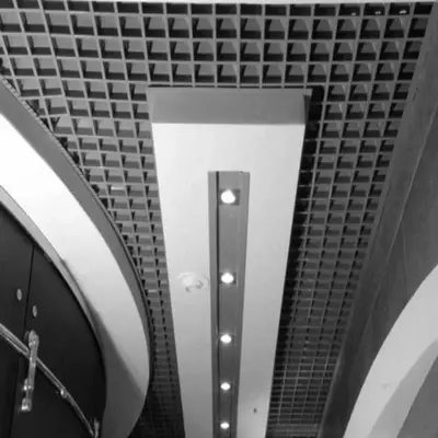 Agraf Steel kompaniyasining Piramidal Grilyato Agraf Steel kompaniyasining Piramidal Grilyato