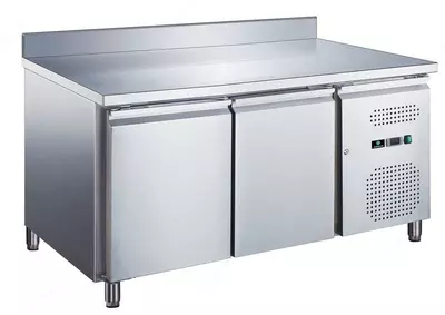 Стол с охлаждаемым шкафом Hurakan HKN-GN2TN