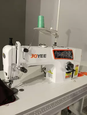 4 426 395.1 сум / шт. JOYEE JY-A720C-D8JG Электронная Швейная Машина Челночного Стежка.