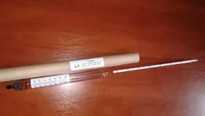 830-890. Ареометр для нефтепродуктов