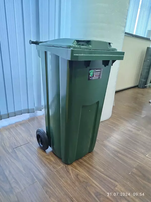   Chiqindi uchun konteynerlar