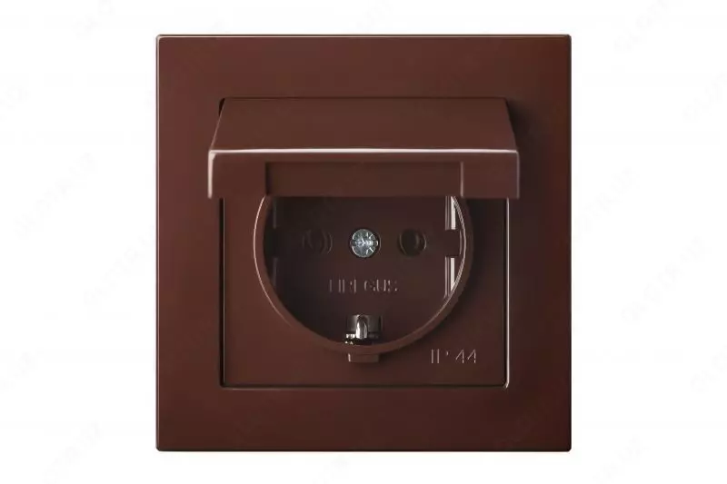 Розетка solo + cover