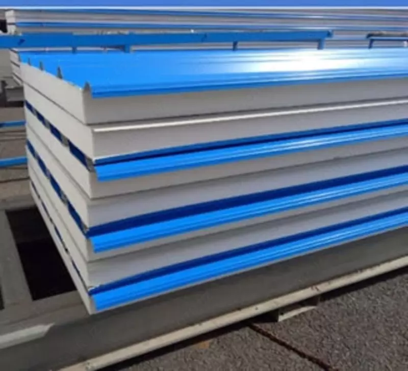 Кровельная сэндвич-панель с пенополистиролом