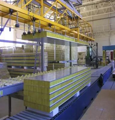 Стеновые сэндвич-панели с минеральной ватой