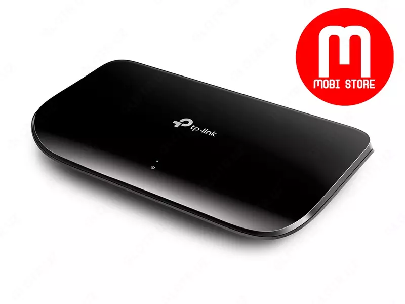 Настольный коммутатор с 8 гигабитными портами