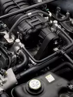 Mineral moyli MobiCAR silikon aerozol moylash vositasi