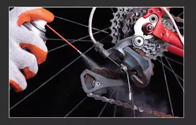 Аэрозольная смазка для цепей "MobiCAR" минеральные масла