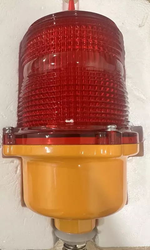 Светодиодный заградительный фонарь низкой интенсивности