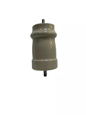 Опорный изолятор ИО-10