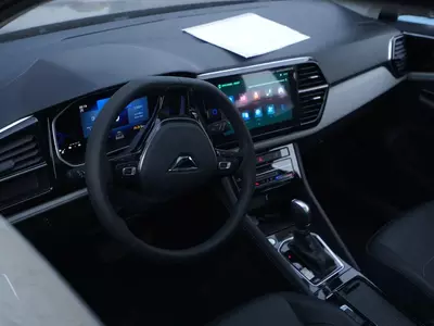 Volkswagen Jetta VS7 – стильный и надежный кроссовер Abozor Comfort