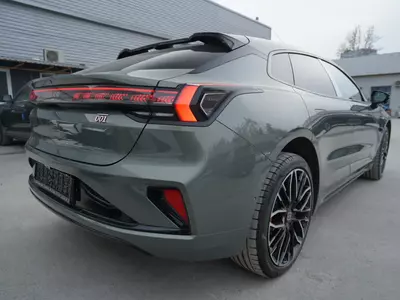 666 282 495 сум / шт. Zeekr 001 – мощный и инновационный электромобиль