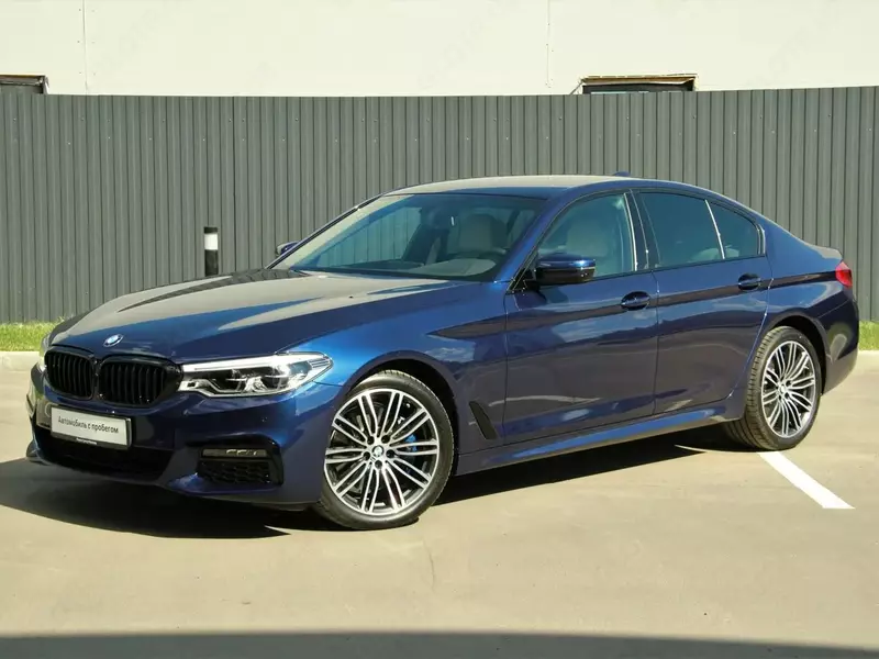 Sport avtomobil-sedani "BMW M5" 530/monitörsiz