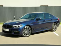 Sport avtomobil-sedani "BMW M5" 530/monitörsiz