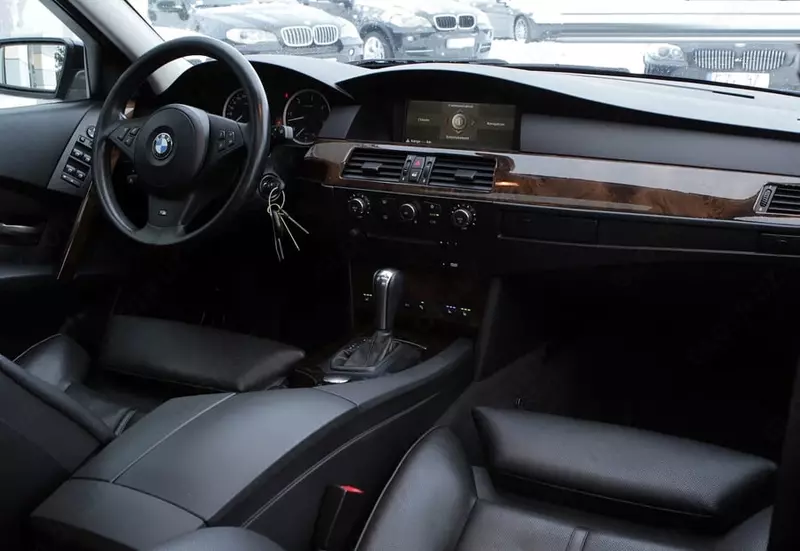 vin 9853 (Benzin) Moviy - 1 184 359 770 so'm