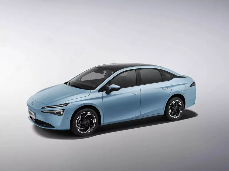 Легковой автомобиль-седан "GAC Aion S MAX" (Электро) Ассортимент Только в розницу