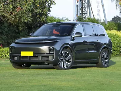 Внедорожник - кроссовер "LiXiang L9" 2024 Ultra 2025 (Гибрид) Ассортимент Только в розницу