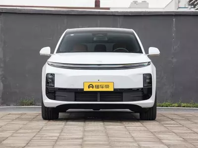 Внедорожник - кроссовер "LiXiang L6" MAX 2025 (Гибрид) Ассортимент - 583 706 620 сум / шт