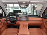 Автомобиль кроссовер - внедорожник "Leapmotor" C16 HYB 2 (Гибрид) Ассортимент Только в розницу