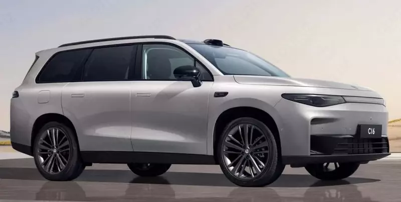 Автомобиль кроссовер - внедорожник "Leapmotor" C16 HYB 3 - ПОЗ (Электро) Ассортимент - 410 977 110 сум